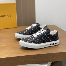 Louis Vuitton Low Shoes